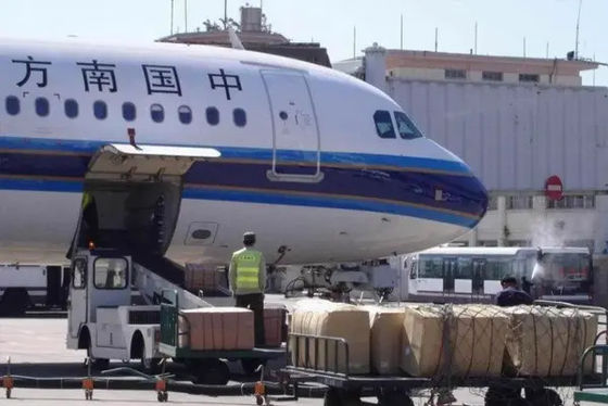 品質 大きい容積の貨物中国からのイタリアへの国際的な航空貨物の運送業者 工場